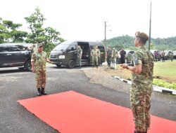 Pangdam XIII/Merdeka Laksanakan Kunker ke Yonarmed 19/Bogani, Tekankan Profesionalisme Prajurit